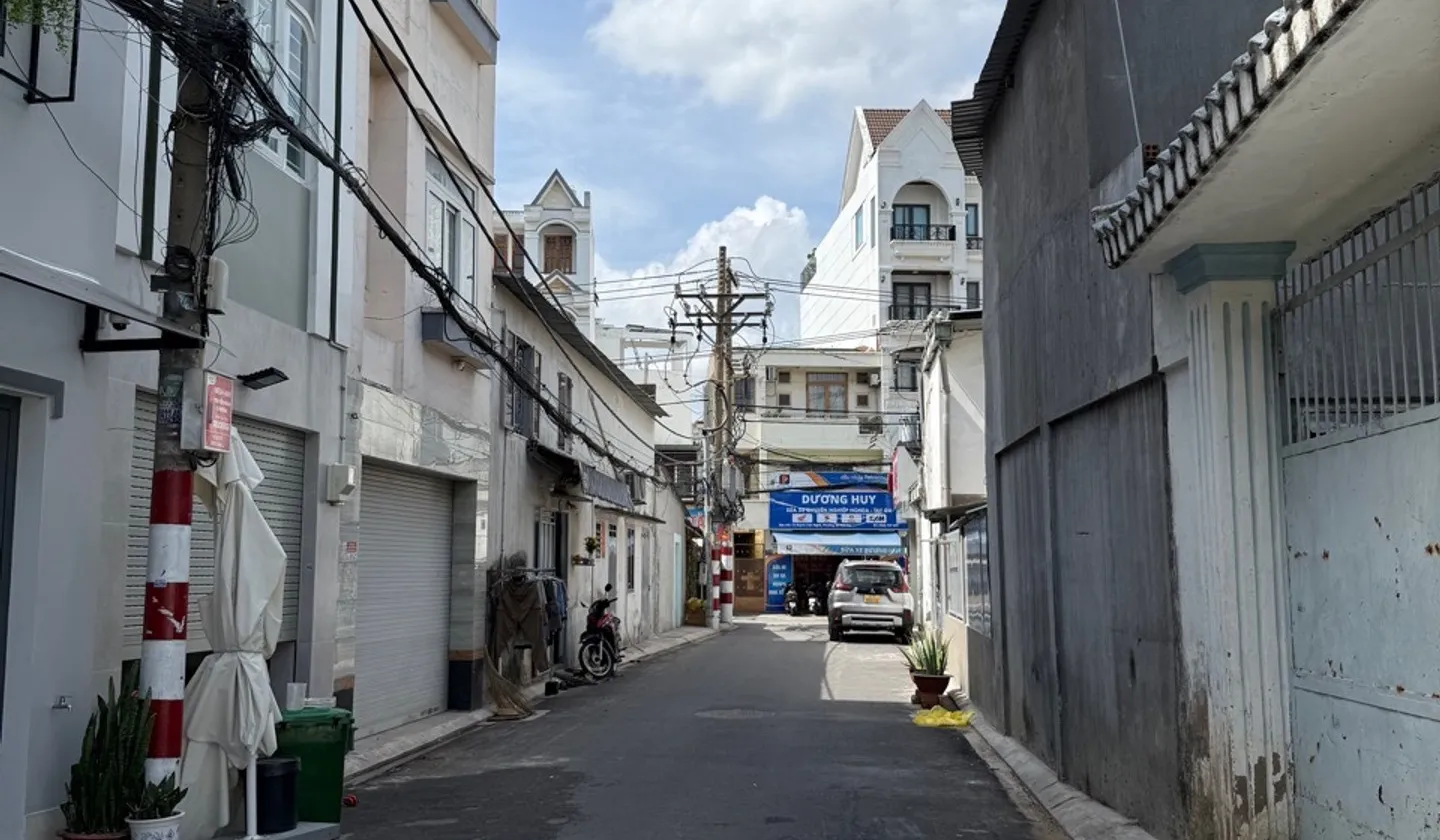 Nhà cấp 4 hẻm 6m đường Huỳnh Văn Nghệ, phường Tân Sơn bán 6,6 tỷ... Bán nhà riêng tại Tân Sơn, Hồ Chí Minh 01