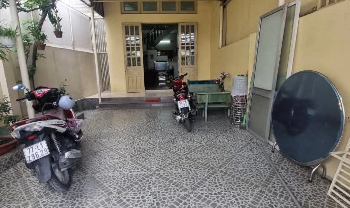Nhỉnh 5.x nhà 4 tầng, 4,4x19m Đông Hưng Thuận, q12... Bán nhà mặt phố tại Đông Hưng Thuận, Hồ Chí Minh 01