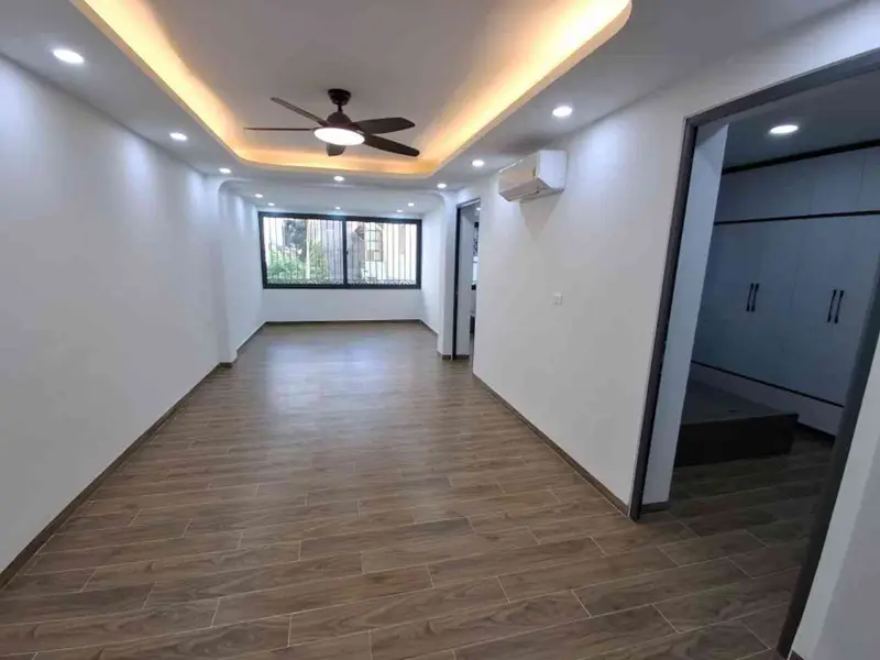 Căn hộ sống sang tại trung tâm Ba Đình, rộng rãi và tiện nghi... Bán căn hộ chung cư tại Giảng Võ, Hà Nội 01