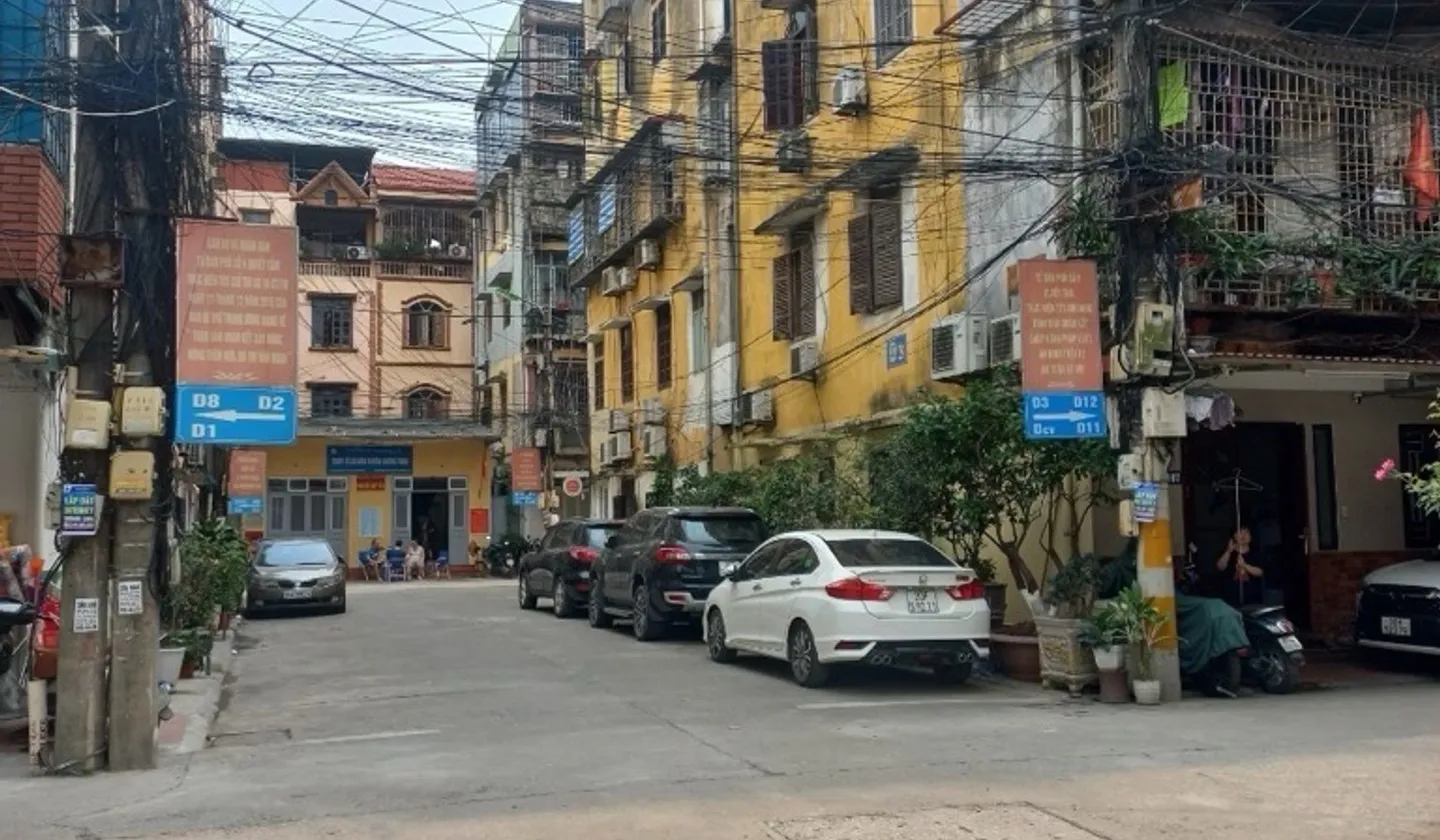 Căn hộ tập thể 2 phòng ngủ tại trung tâm quận Thanh Xuâ- Vương Thừa Vũ, 4.05 tỷ... Bán căn hộ chung cư tại Khương Đình, Hà Nội 01