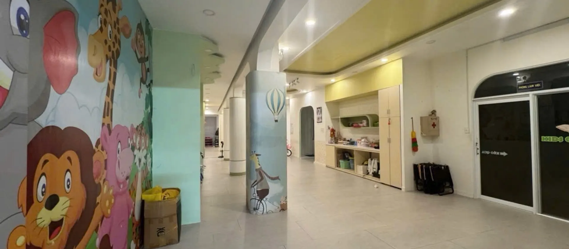Nhà 4 tầng, mặt tiền 6.5m-Đồng Đen- Tân Bình... Bán nhà mặt phố tại Bảy Hiền, Hồ Chí Minh 01
