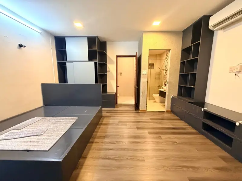 Nhà 5 tầng hẻm ô tô Phan Tây Hồ, gần quận 1... Bán nhà riêng tại Cầu Kiệu, Hồ Chí Minh 01