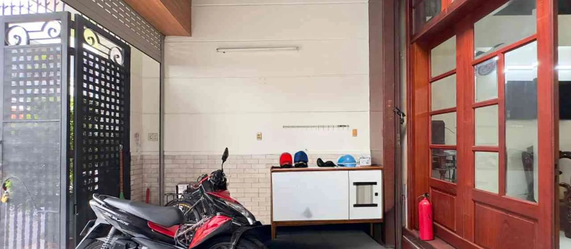 Bán nhà mặt phố 5 tầng tại Tân Bình, diện tích 50m2, giá 16.5 tỷ... Bán nhà mặt phố tại Bảy Hiền, Hồ Chí Minh 01