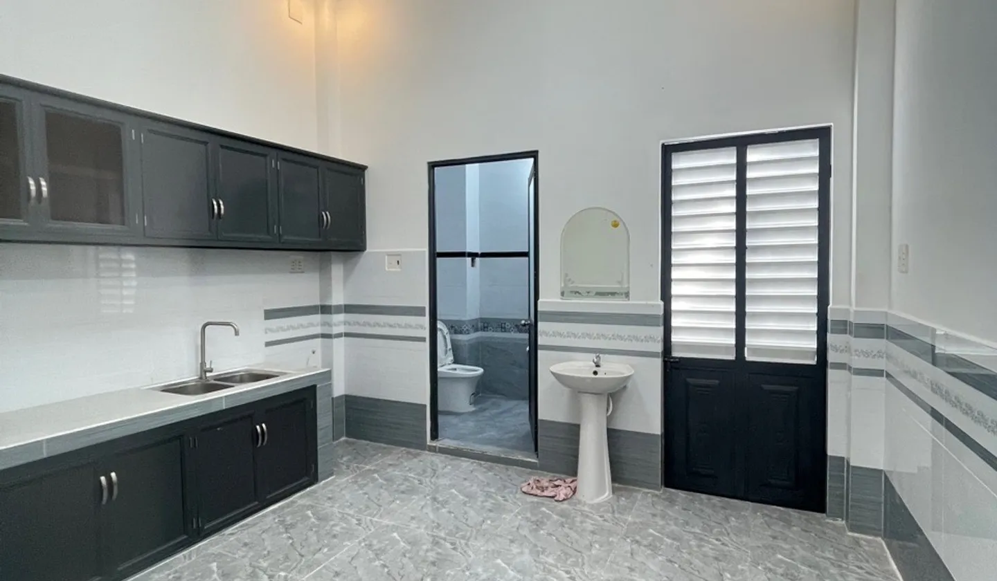 Nhà 3 tầng, Mt nhựa thông, kề chợ Xuân Thới Thượng, 4x22m... Bán nhà mặt phố tại Bà Điểm, Hồ Chí Minh 01