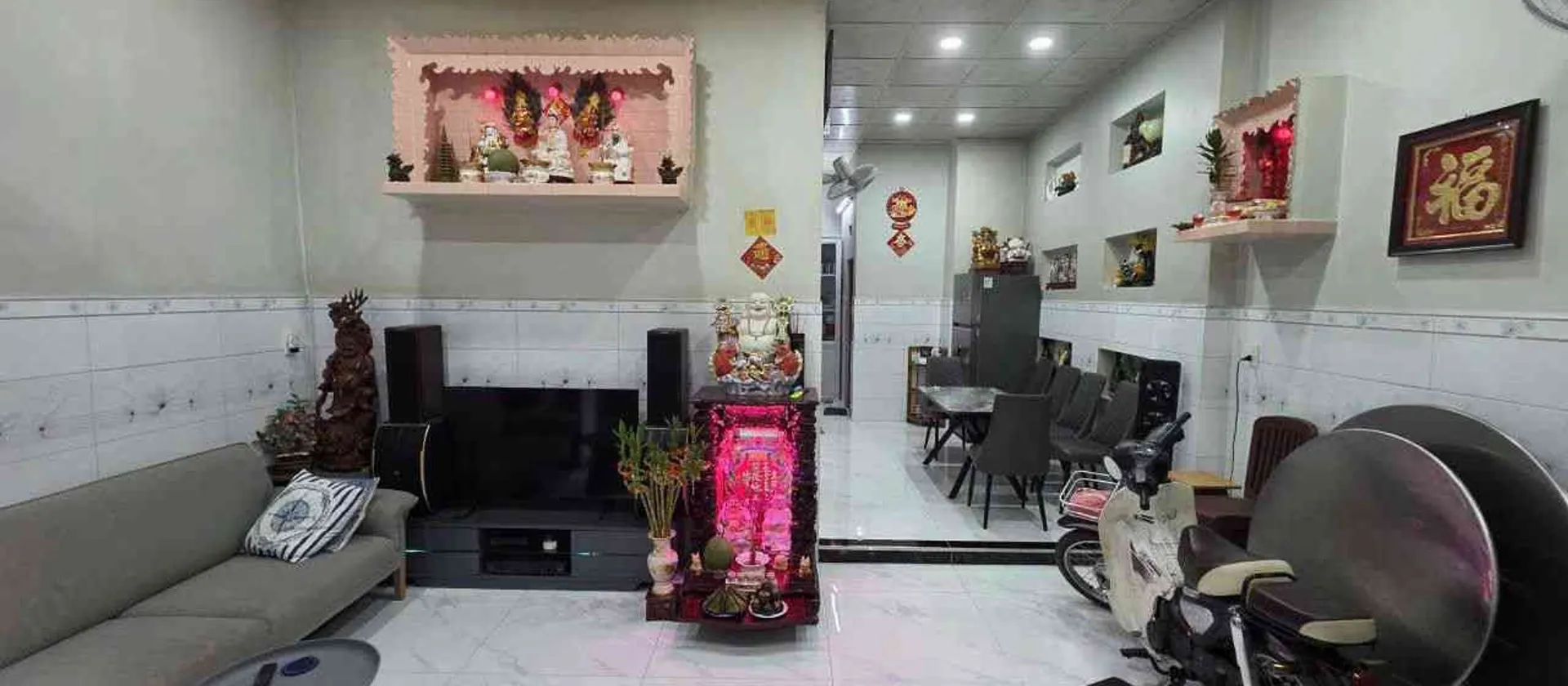 Nhà rộng mặt tiền 5.6m ngay gần chợ Bình Tây,
Giá hấp dẫn... Bán nhà riêng tại Bình Tiên, Hồ Chí Minh 01
