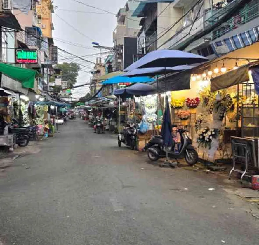Bán nhà khu chợ Hoa Hồ Thị Kỷ, sổ hồng chính chủ giá nhỉnh 3 tỷ... Bán nhà riêng tại Vườn Lài, Hồ Chí Minh 01