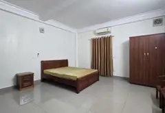 ngã tư cây xăng hoàn sơn - cầu vượt đồng sép DT gần 80m Mt 6m nhà 6 tầng 9 PN có thang máy... Bán nhà mặt phố tại Từ Sơn, Bắc Ninh 07