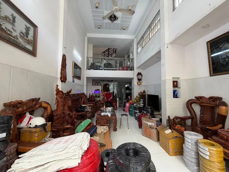 Nhà Lô Góc 5 Tầng Hẻm Xe Tải Lạc Long Quân, 7 Phòng Ngủ Rộng... Bán nhà riêng tại Hòa Bình, Hồ Chí Minh 01