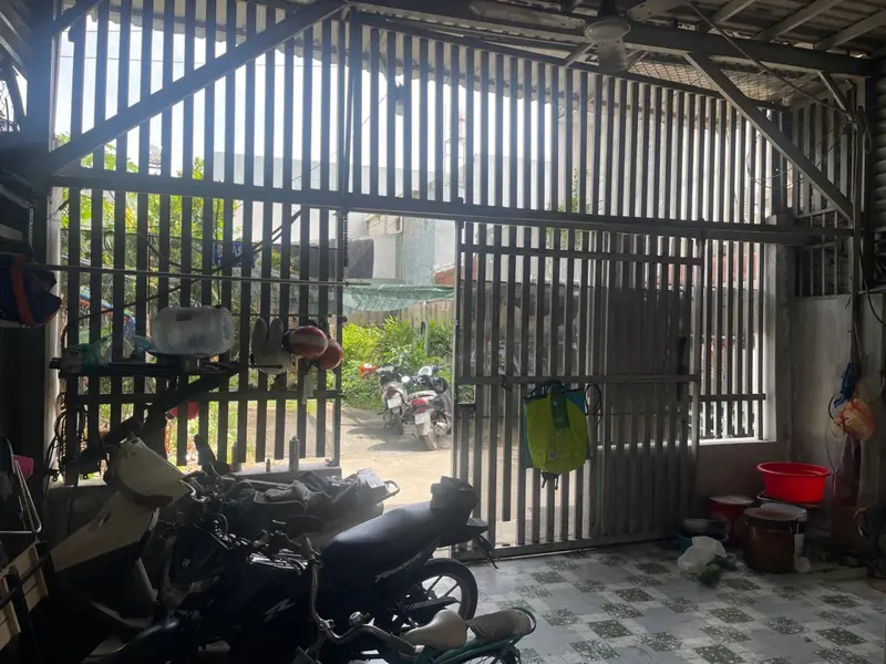 Bán nhà 2 tầng 3 phòng ngủ, diện tích 80m2, phường Phú Hữu, Quận 9... Bán nhà riêng tại Long Trường, Hồ Chí Minh 01