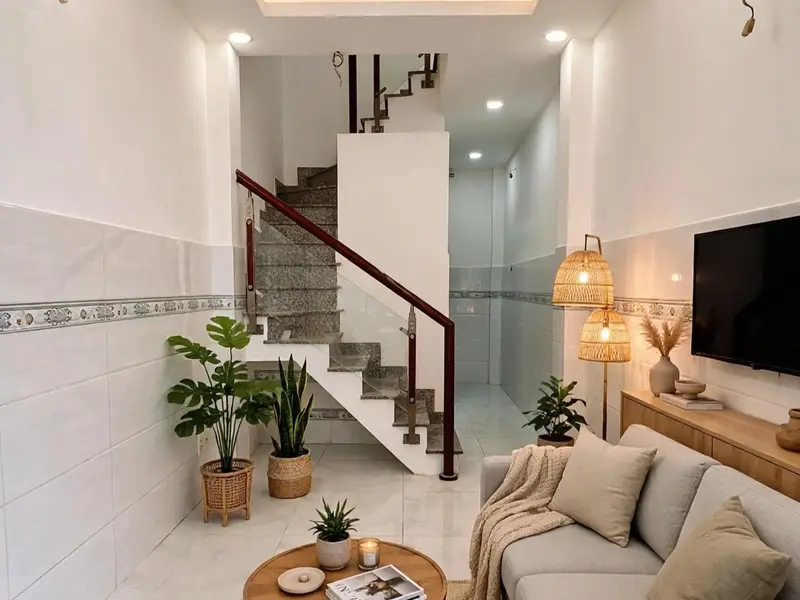 GẦN CẦU NGUYỄN VĂN CỪ - 3 TẦNG - NHỈNH 2 TỶ - SỔ VUÔNG ĐẸP... Bán nhà riêng tại Vĩnh Hội, Hồ Chí Minh 01