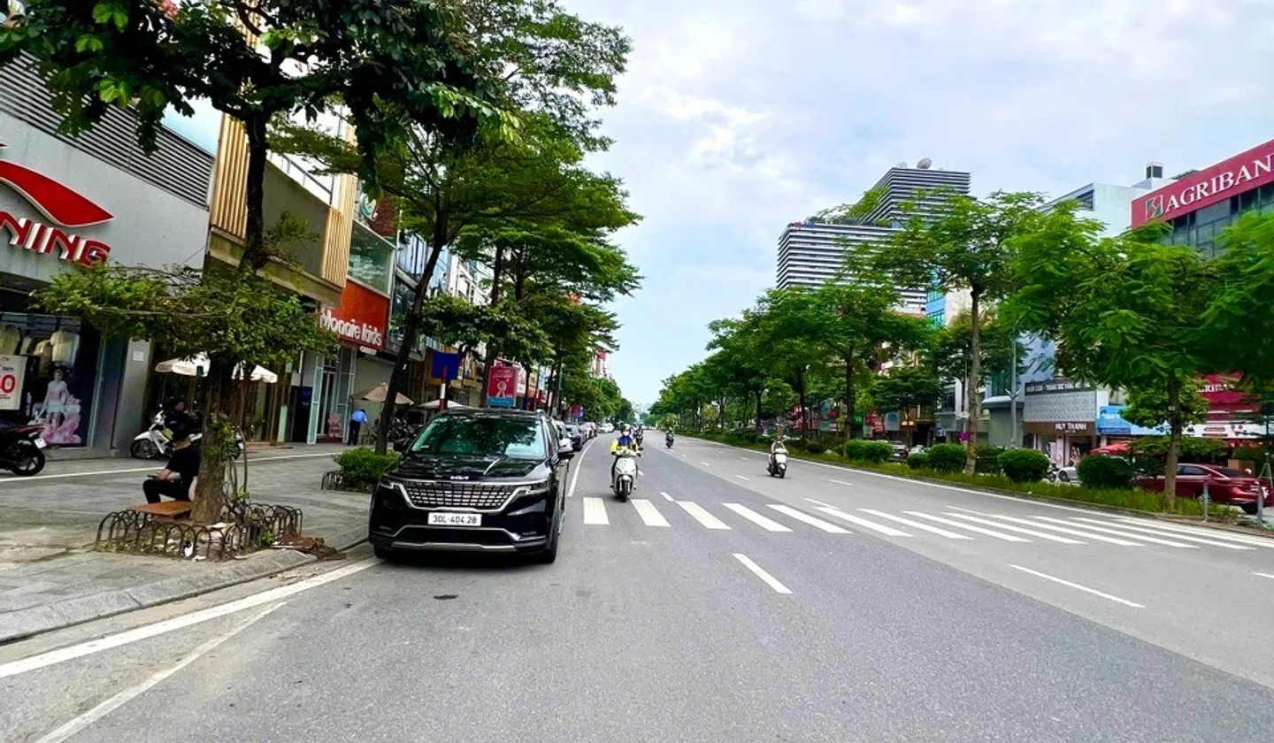 Bất động sản mặt phố đắc địa xã Đàn – không gian kinh doanh thượng lưu với lô góc hai mặt tiền... Bán nhà mặt phố tại Đống Đa, Hà Nội 01