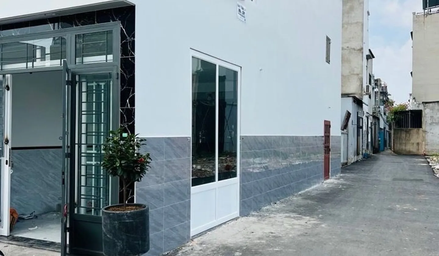 MẶT TIỀN HẺM KINH DOANH HƯƠNG LỘ 2 – CĂN GÓC 2 MẶT TIỀN – HƠN 3.8 TỶ... Bán nhà riêng tại Bình Trị Đông, Hồ Chí Minh 01