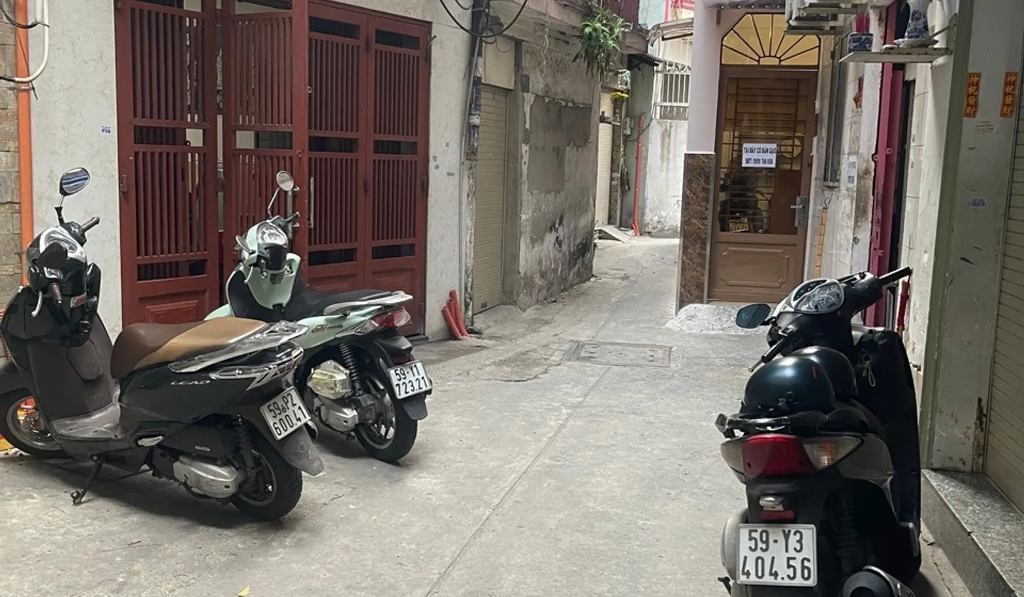 Nhà 3 tầng 2 phòng ngủ, hẻm ba gác Phú Hoà, Tân Bình giá 4.7 tỷ... Bán nhà riêng tại Tân Hòa, Hồ Chí Minh 01