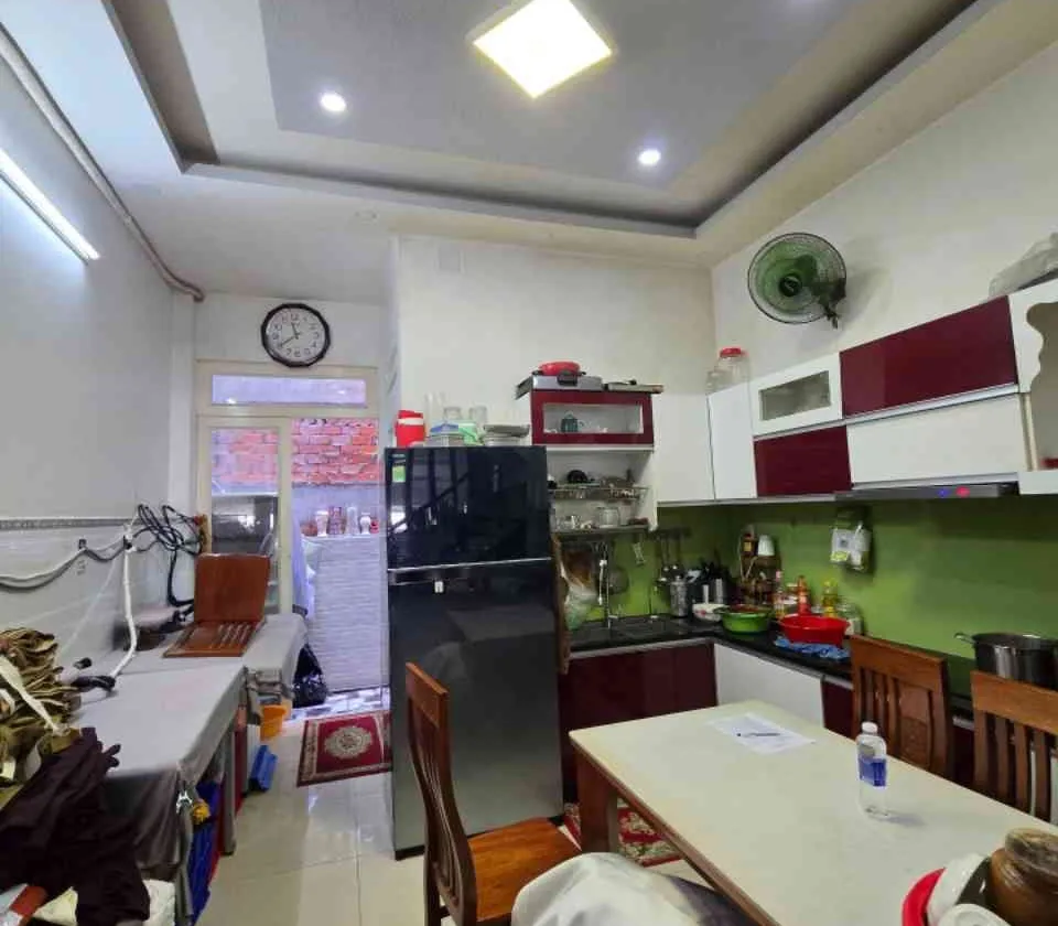 Nhà riêng 3 tầng 4 phòng ngủ tại Phường An Lạc, Hồ Chí Minh... Bán nhà riêng tại An Lạc, Hồ Chí Minh 01