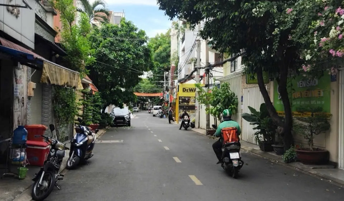 Bán nhà mặt tiền 3 tầng khu K300 diện tích 138m2 giá 32 tỷ... Bán nhà mặt phố tại Bảy Hiền, Hồ Chí Minh 01