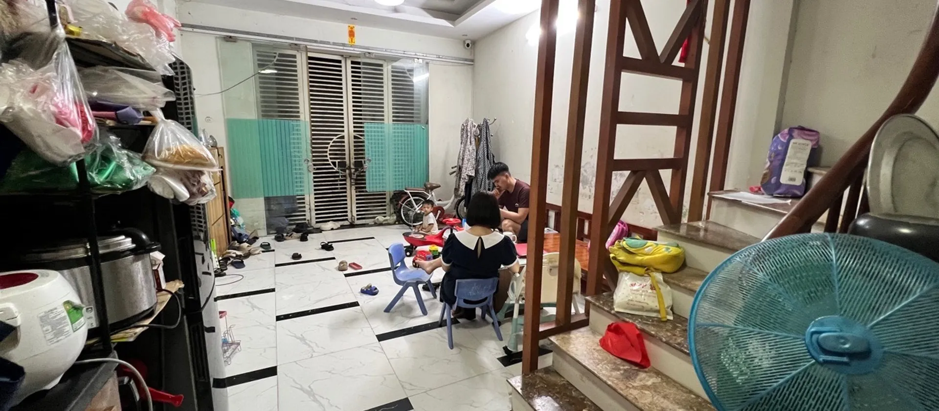 Nhà phố hiếm có, mặt tiền bê tông, sổ đỏ nở hậu... Bán nhà riêng tại Vĩnh Hưng, Hà Nội 01