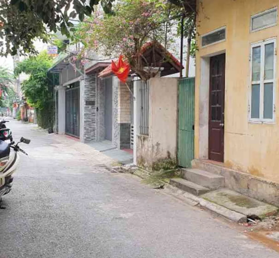 Bán gấp nhà tại Giang Biên, Hà Nội giá 18,9 tỷ - Bán vị trí... Bán nhà riêng tại Việt Hưng, Hà Nội 01