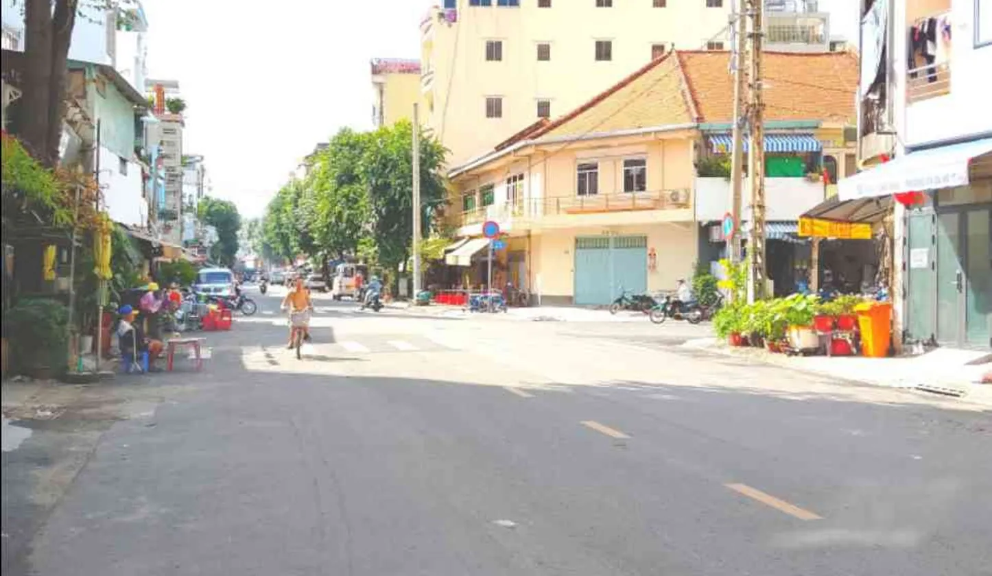 💥 TR.UNG T.ÂM QUẬN 5, NHÀ ĐẸP GIÁ RẺ - 4 TẦNG, 7 PN, HẺM THÔNG - SÁT CHỢ HÒA BÌNH - 4 T.Ỷ... Bán nhà riêng tại An Đông, Hồ Chí Minh 01