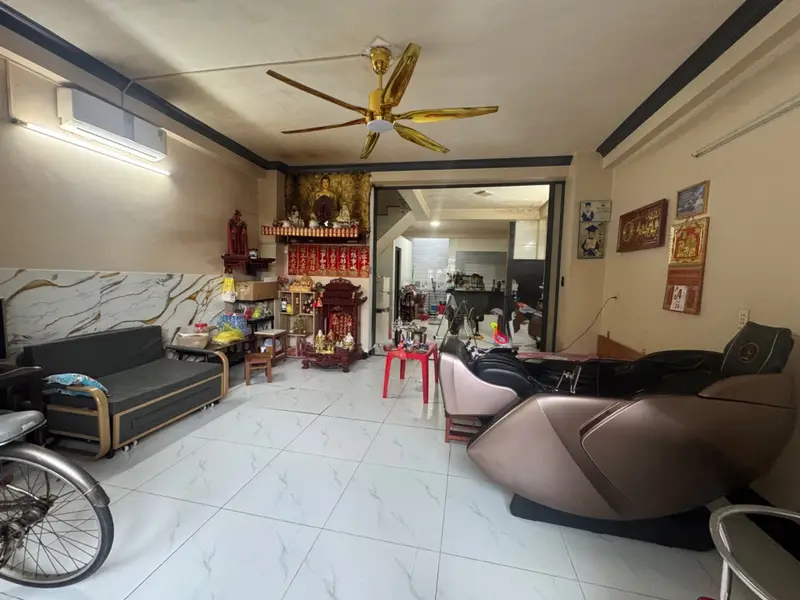 Bán nhà phú định hẻm xe hơi diện tích 75m2 tại Phường 16, Quận 8... Bán nhà riêng tại Phú Định, Hồ Chí Minh 01