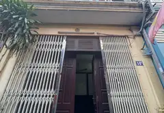 Nhà 3 tầng, ô tô qua, ngõ thông, gần chợ Bát Khối... Bán nhà riêng tại Long Biên, Hà Nội 02