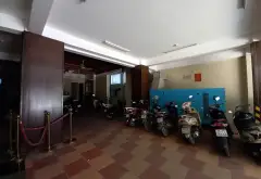 Tòa Nhà Mặt Phố Đẳng Cấp Với Mặt Tiền 8.5m Và Diện Tích Lớn Tại Trung Tâm Thành Phố... Bán nhà mặt phố tại Nghĩa Đô, Hà Nội 02