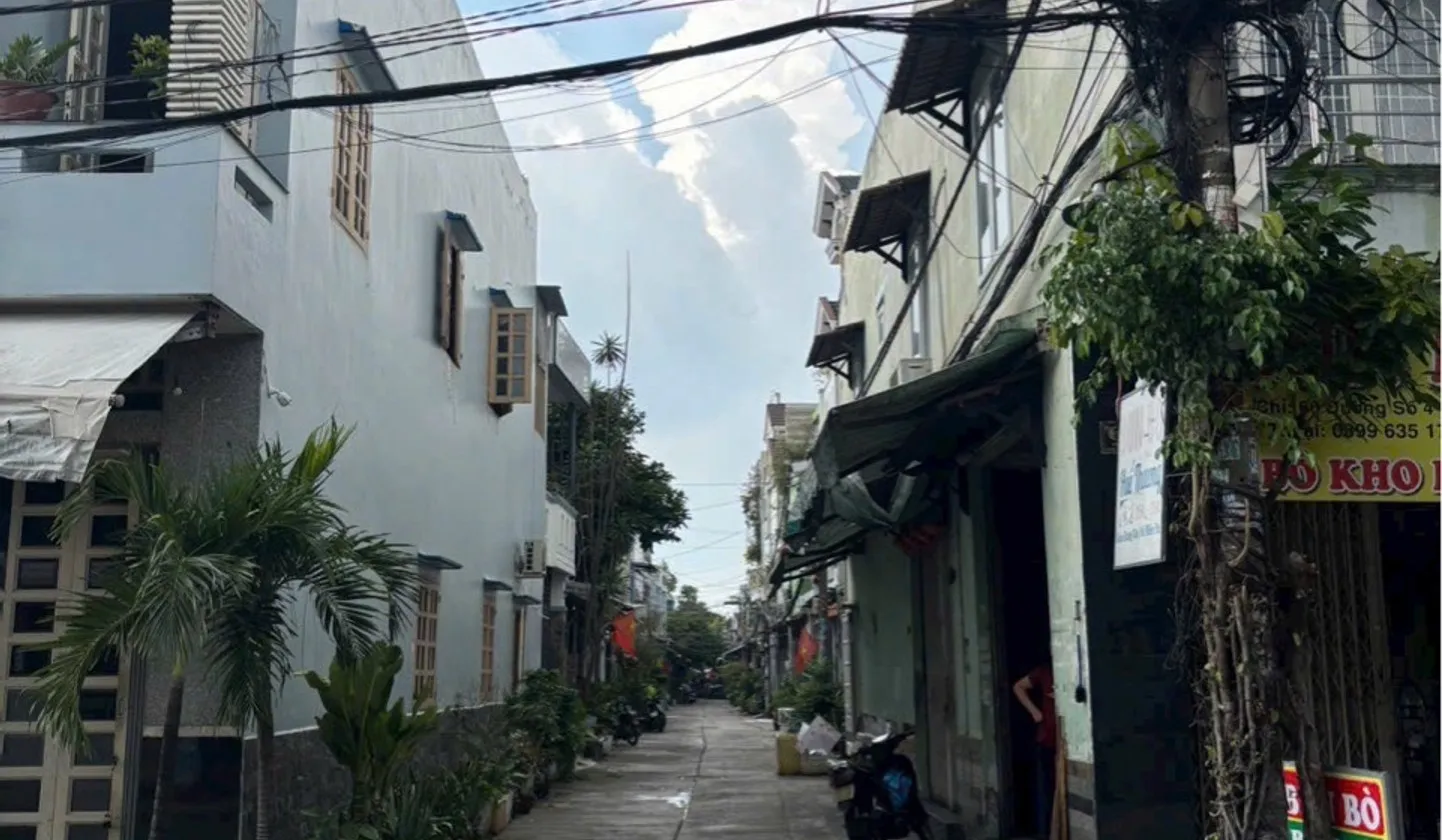 Bán nhà 2 tầng diện tích 65m2 khu Gò Xoài giá 4,75 tỷ... Bán nhà riêng tại Bình Hưng Hòa, Hồ Chí Minh 01
