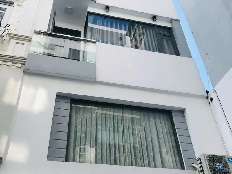 Bán nhà riêng 5 tầng tại Hoàng Hoa Thám với 8 phòng ngủ, 8 phòng tắm tiện kinh doanh... Bán nhà riêng tại Bình Lợi Trung, Hồ Chí Minh 01