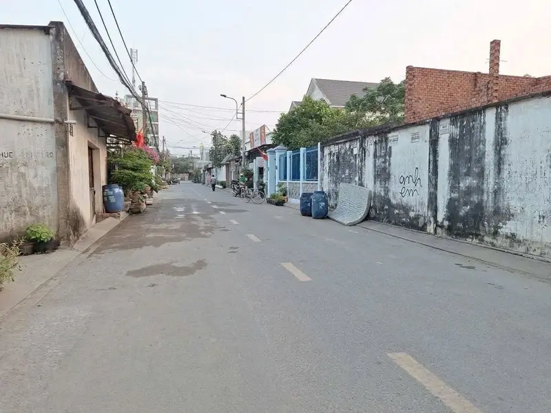 Nhà 3 tầng lô góc 56m2 hẻm xe hơi Nguyễn Duy Trinh Q2 giá 7.1 tỷ... Bán nhà riêng tại Bình Trưng, Hồ Chí Minh 01