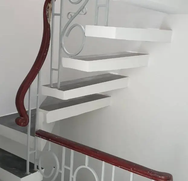 Cơ hội hiếm có sở hữu nhà 4 tầng Hòa Hưng, Quận 10 giá tốt... Bán owner_side tại Hòa Hưng, Hồ Chí Minh 01