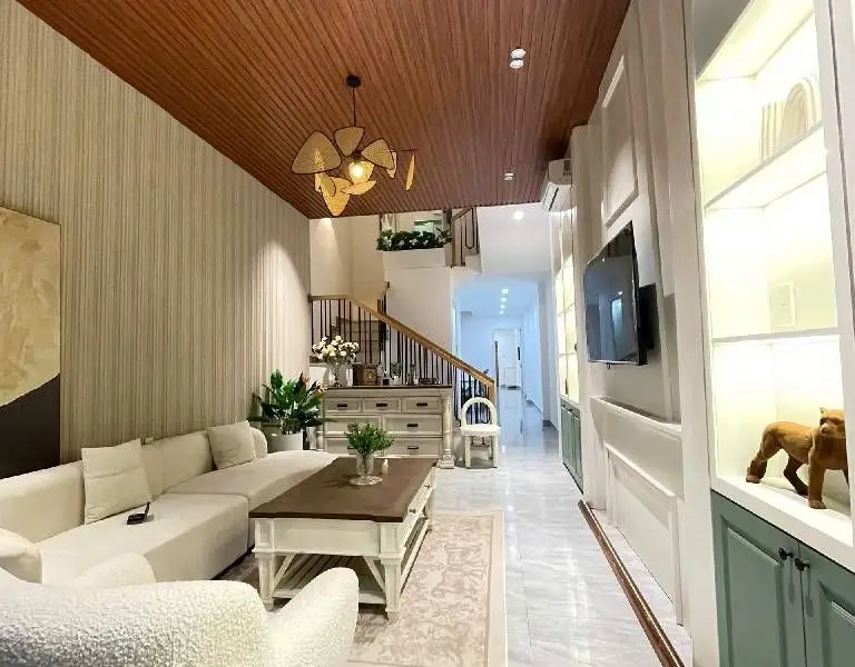 Villa 3 tầng sát biển Mỹ Khê, không gian sống sang trọng... Bán nhà mặt phố tại An Hải, Đà Nẵng 01