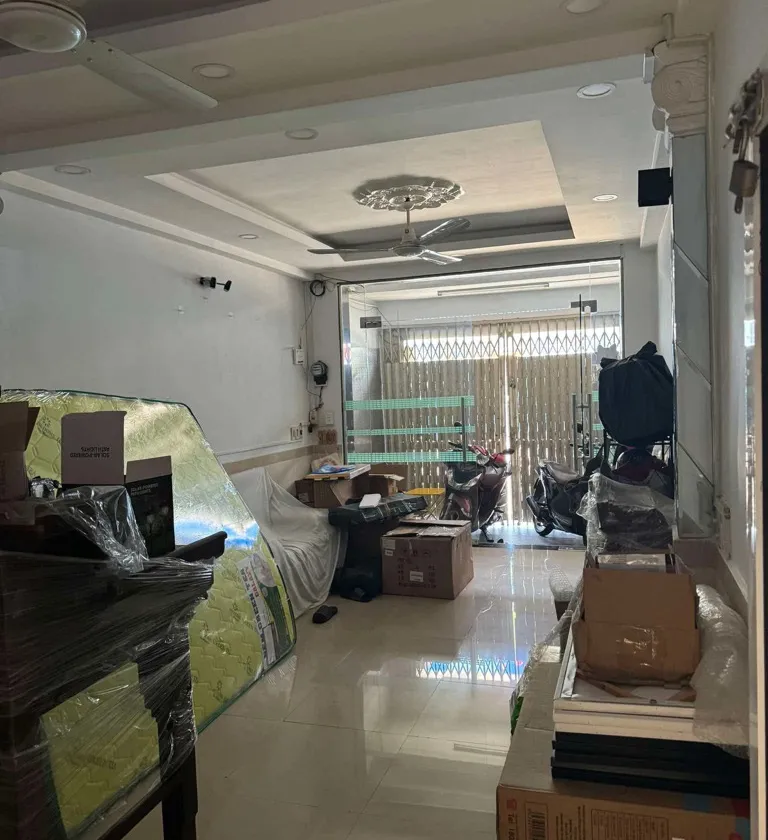 Nhà mặt tiền hẻm xe hơi đường giá mềm nhỉnh hơn 6 tỷ xíu mại mềm mại, sổ hồng chính chủ nhà... Bán nhà mặt phố tại Bình Tây, Hồ Chí Minh 01
