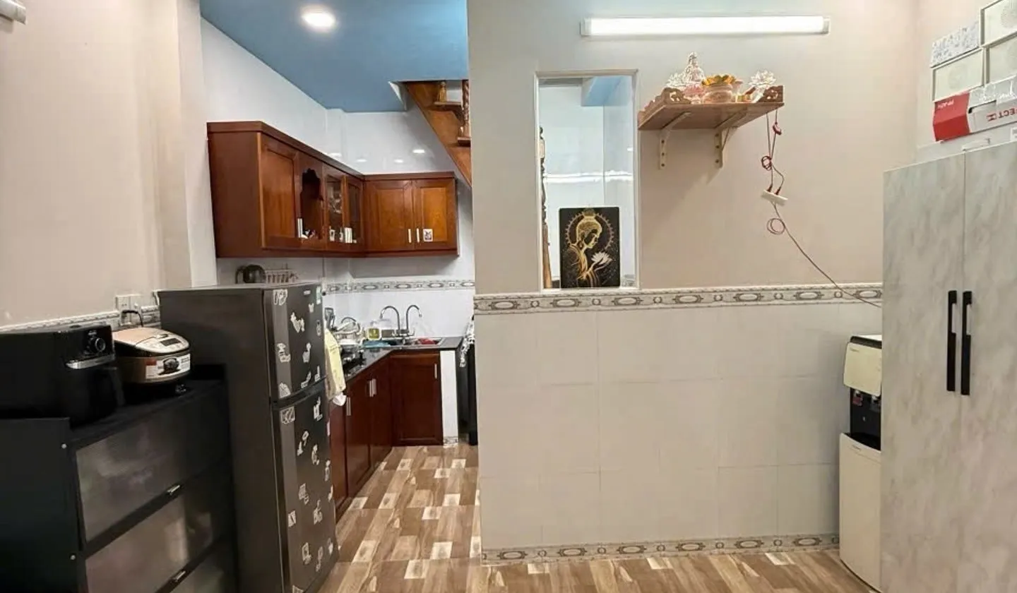 Bán nhà riêng 3 tầng Phạm Thế Hiển, 60m², pháp lý đầy đủ, giá 3,05 tỷ... Bán nhà riêng tại Chánh Hưng, Hồ Chí Minh 01