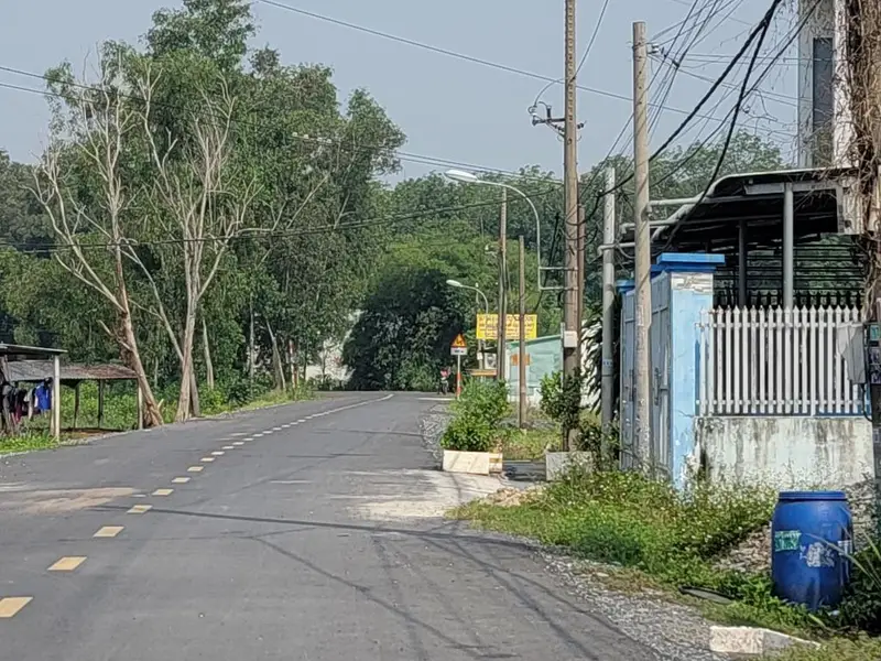 Bán nhà mặt phố tại xã phường huyện với diện tích 170m2, mặt tiền rộng, pháp lý đầy đủ... Bán nhà mặt phố tại Bình Mỹ, Hồ Chí Minh 01