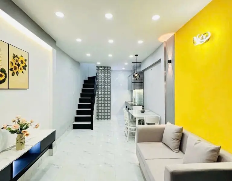 Cơ hội hiếm có sở hữu nhà 2 tầng mới tại Tân Phú, gần Quận 11 và Tân Bình... Bán nhà riêng tại Tân Phú, Hồ Chí Minh 01