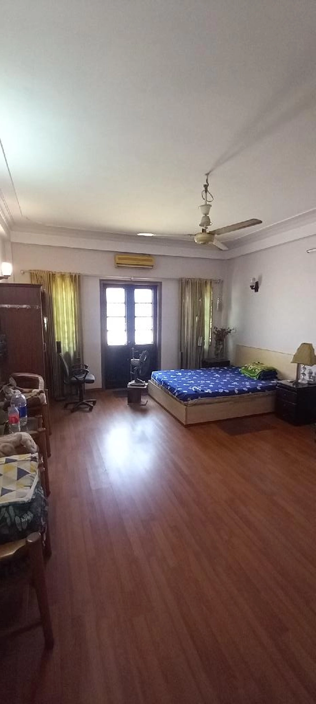 CẦN BÁN KHU HOÀNG MAI - YÊN TĨNH - ĐANG CÓ KHÁCH THUÊ - GIAO THÔNG THUẬN TIỆN. tại Hà Nội 03