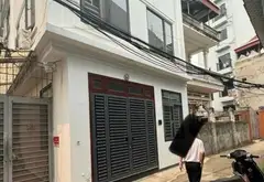 Nhà Lô Góc Ngõ Ô Tô - Tặng Full Nội Thất... Bán nhà riêng tại Long Biên, Hà Nội 02
