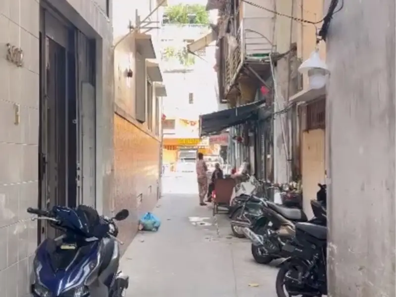 ✅ Vị trí sát mặt tiền, ba gác thông thoáng,
✅ Diện tích xd 20mv
✅4 tâng, 2pn và 3toilet, và sân thư... Bán nhà riêng tại Chợ Quán, Hồ Chí Minh 01
