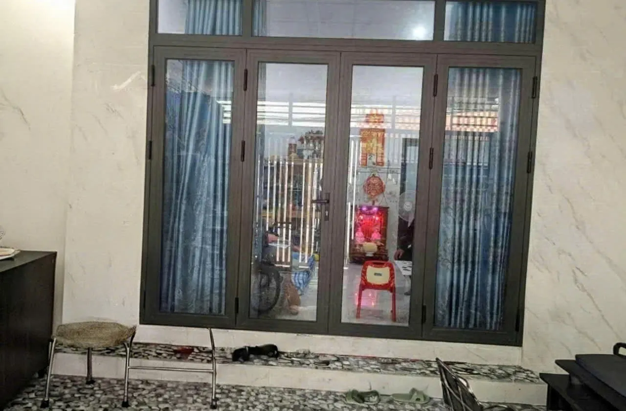 BÁN NHÀ HOÀI THANH, HẺM THÔNG, GẦN CẦU CHÀ VÀ, 70M2, NGANG 5M, SÁT MẶT TIỀN, SHR... Bán nhà riêng tại Phú Định, Hồ Chí Minh 01
