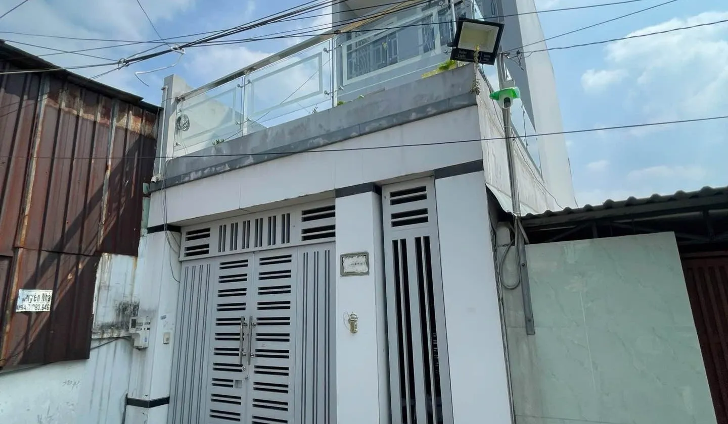 Bán nhà ngay Lê Trọng Tấn - Tân Phú - 4.5x14m-3 tầng- 3PN- Sân thượng thoáng trồng rau - SHR... Bán nhà riêng tại Tây Thạnh, Hồ Chí Minh 01