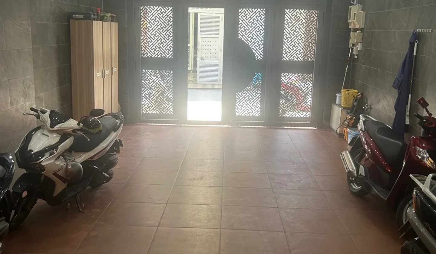 Bán nhà mặt phố 5 tầng tại Quận Tân Phú, diện tích 134m², thiết kế 8 phòng ngủ... Bán nhà mặt phố tại Phú Thạnh, Hồ Chí Minh 01