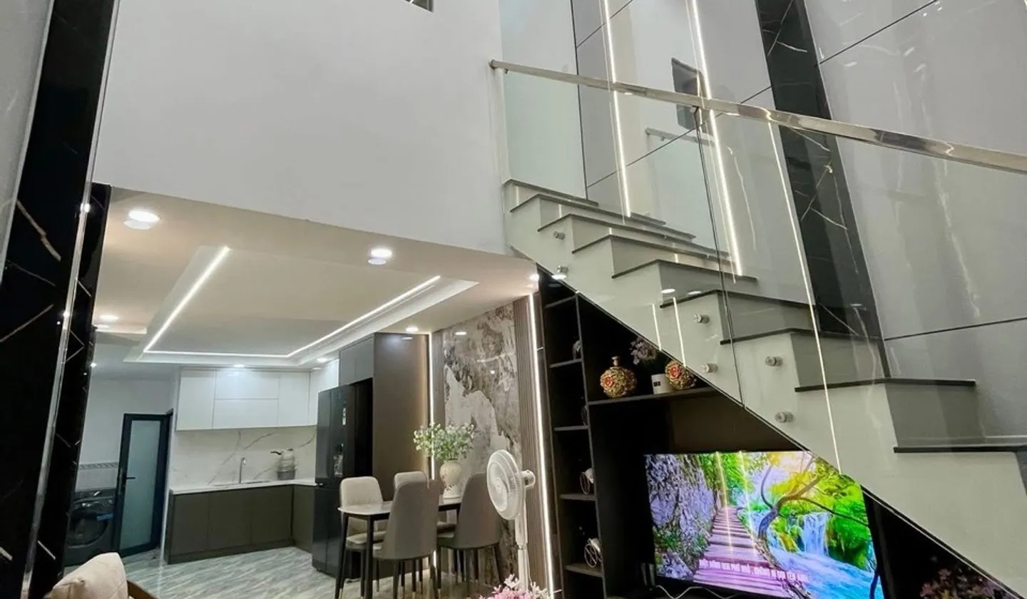 👉GÒ VẤP-QUANG TRUNG $ 3.68 TL
🌻DT :3.3x11m vuông vức
🌻Kết cấu : Trệt - lửng -2PN -2WC - bếp -... Bán nhà riêng tại An Hội Tây, Hồ Chí Minh 01