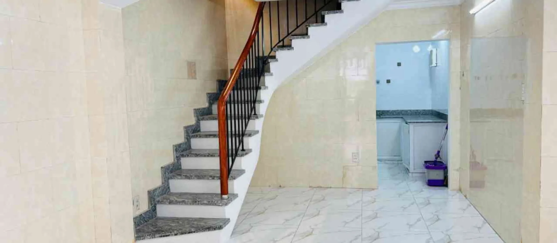 BÁN NHÀ CHỢ CON – NGÕ THÔNG HỒ SEN – NHỈNH 1,7 TỶ SỞ HỮU NHÀ RIÊNG!!!... Bán nhà riêng tại Lê Chân, Hải Phòng 01