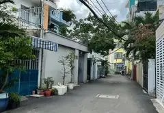 Bán nhà 3 tầng kết hợp phòng trọ cho thuê tại Quận 6, vị trí hẻm xe tải, giá hợp lý... Bán owner_side tại Phú Lâm, Hồ Chí Minh 06