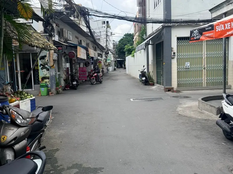 Bán nhà mặt phố tại Phường Thủ Đức, TP Hồ Chí Minh, diện tích 45.8m2, giá 5.2 tỷ đồng... Bán nhà mặt phố tại Thủ Đức, Hồ Chí Minh 01