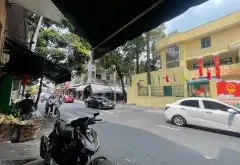 Biệt thự mặt phố thanh lịch tại phường Hạnh Thông, Hồ Chí Minh... Bán nhà mặt phố tại Hạnh Thông, Hồ Chí Minh 04