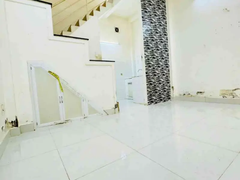 Nhà nhỏ xinh 2 tầng, sống tại Tân Định cực chất... Bán nhà riêng tại Tân Định, Hồ Chí Minh 01