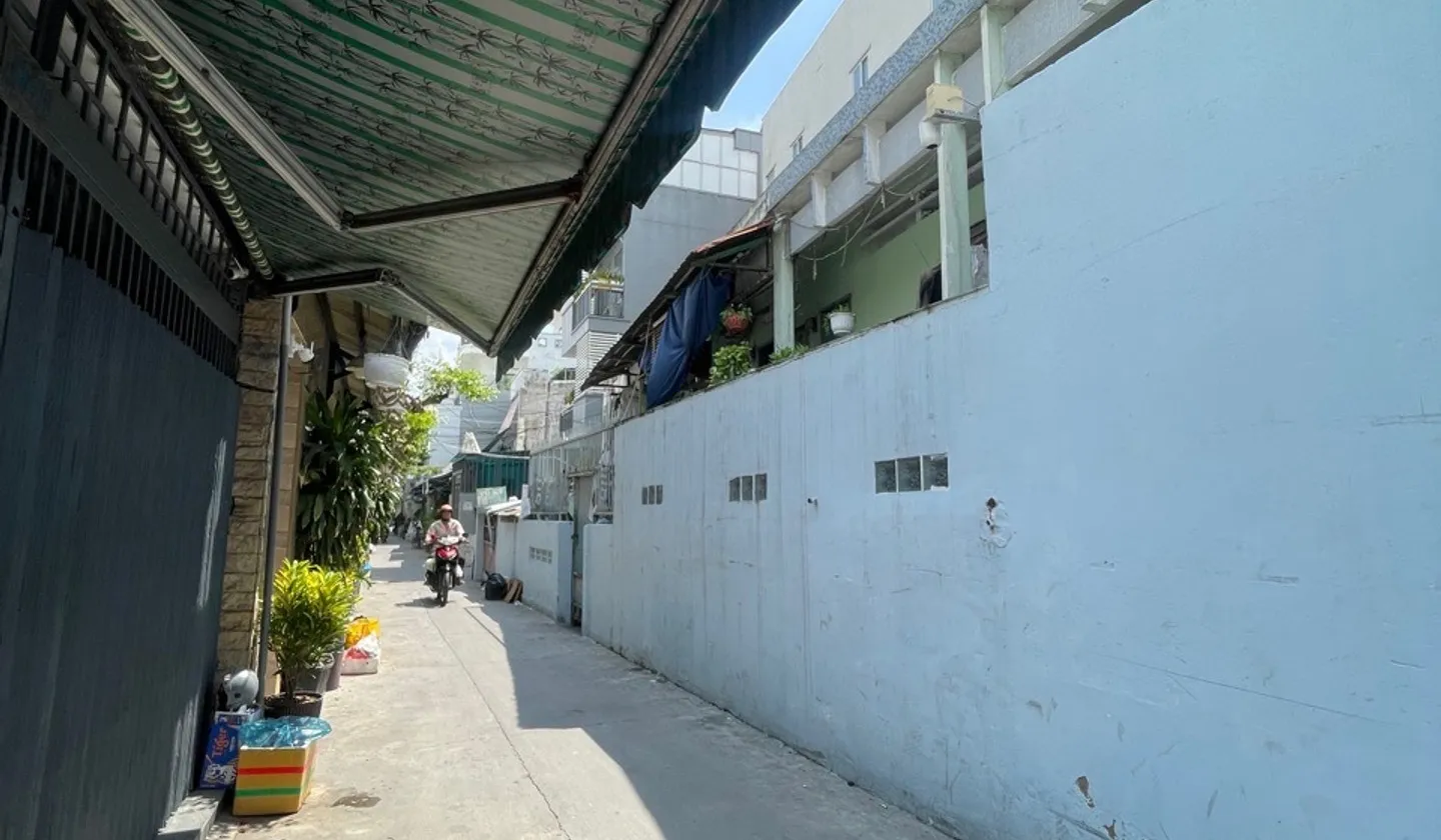 Bán Nhà quận 7- căn góc hẽm 156 Huỳnh Tấn Phát. Hẽm thẳng, xe ba gác... Bán nhà riêng tại Tân Thuận, Hồ Chí Minh 01