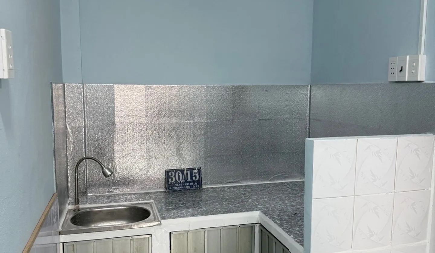 Bán nhà 2 tầng nhỏ, giá 2.37 tỷ ở khu dân cư Thạnh Lộc... Bán nhà riêng tại An Phú Đông, Hồ Chí Minh 01