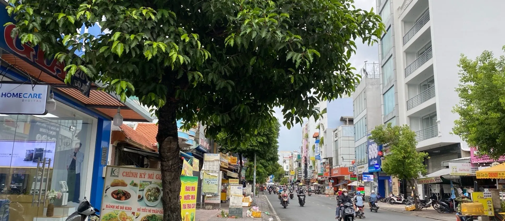 Nhà mặt phố 1 tầng, mặt tiền rộng tại Tân Sơn Nhì, giá 20 tỷ... Bán nhà mặt phố tại Tân Sơn Nhì, Hồ Chí Minh 01