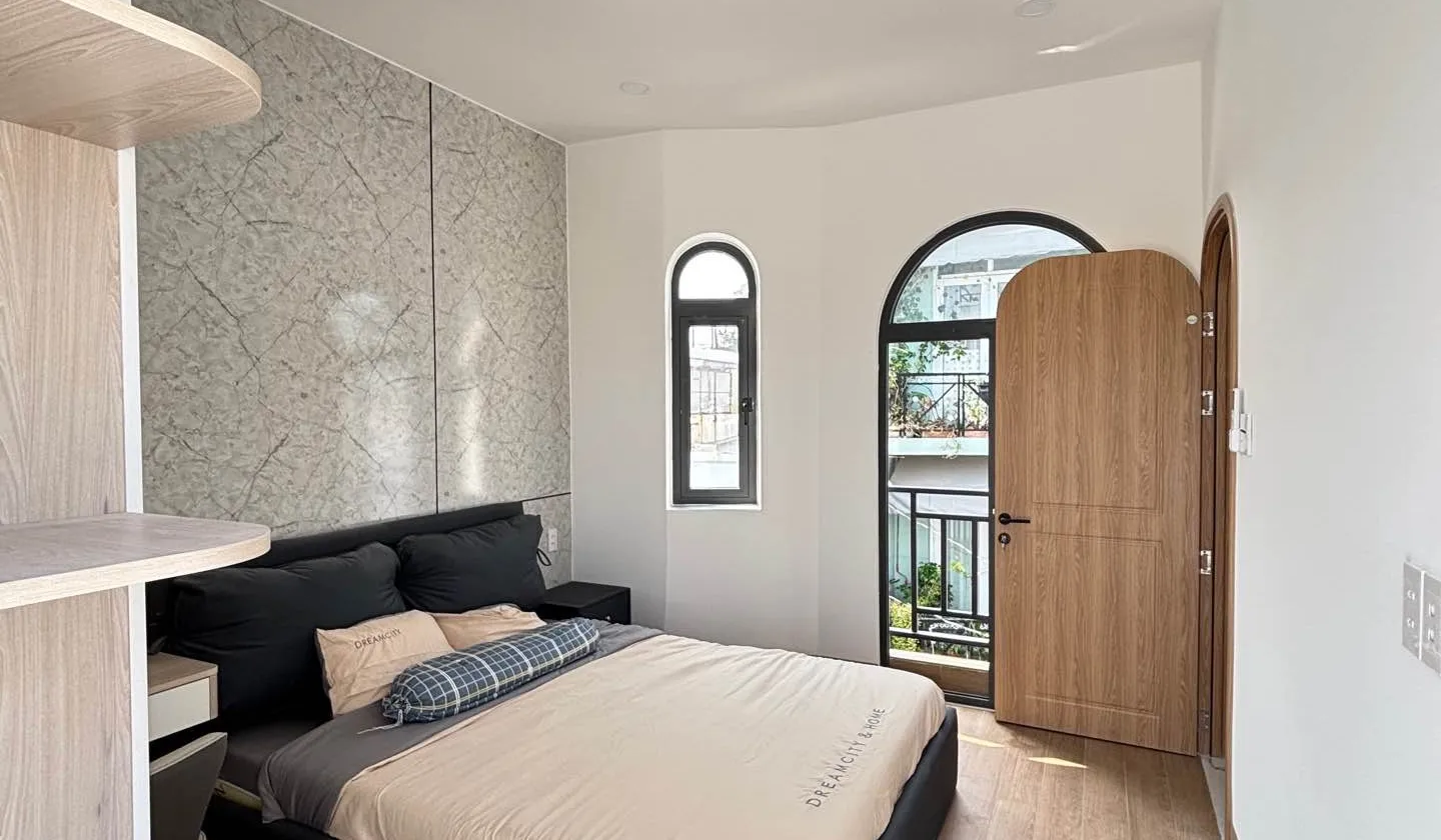 42m2. SỔ A4 - NGAY VINCOM - HẺM 5M TRƯỚC NHÀ - FULL NỘI THẤT - PHÒNG NGỦ DƯỚI TRỆT - HẺM... Bán nhà riêng tại Gò Vấp, Hồ Chí Minh 01